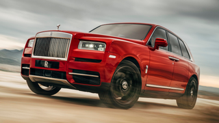 The 2019 Rolls-Royce Cullinan Is A Twin-Turbo V12 SUV Behemoth
